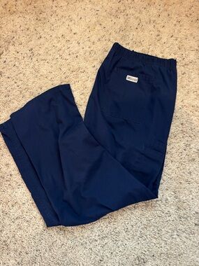 Woman’s Navy Elastic-Waist Scrub Pants